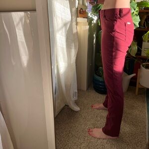 Eddie Bauer 10 Tall red hiking pants 
Wicking and mesh pockets